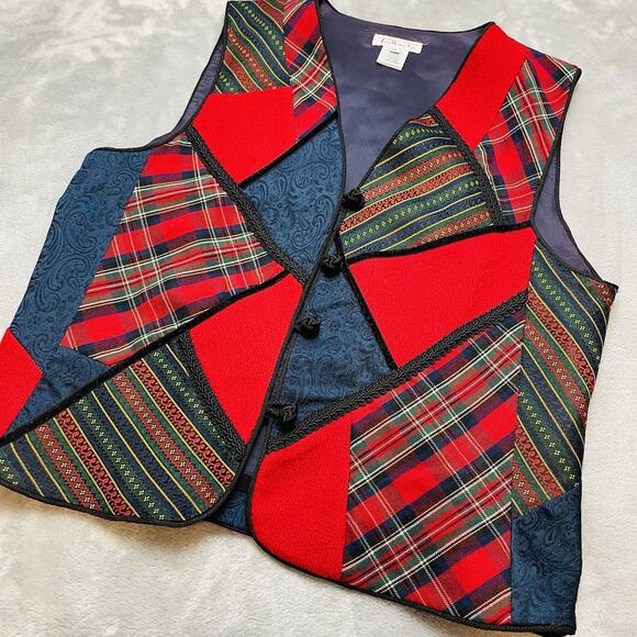 Vintage Talbots Wool Blend Vest Womens 10 Red Plaid Patchwork Preppy Academia - Picture 1 of 9